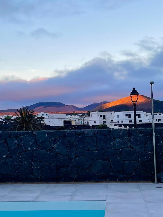Villa Vulcano Uga 외부 사진