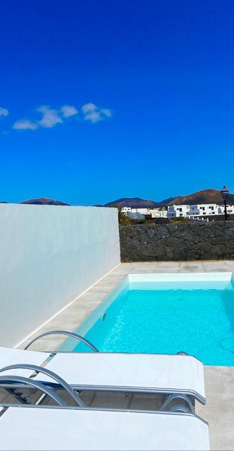 Villa Vulcano Uga 외부 사진