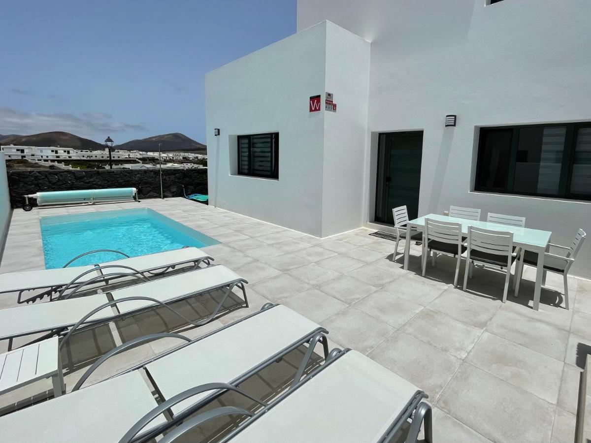 Villa Vulcano Uga 외부 사진