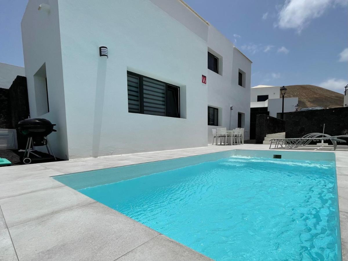 Villa Vulcano Uga 외부 사진